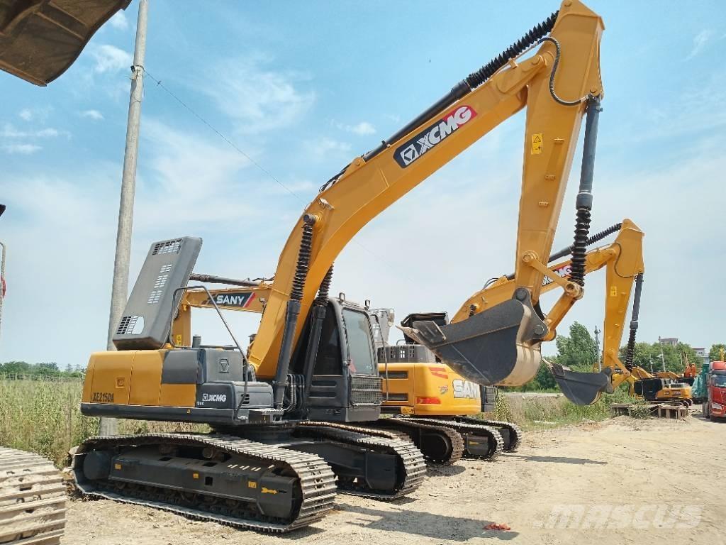 XCMG XE 215 DA Bandgrävare
