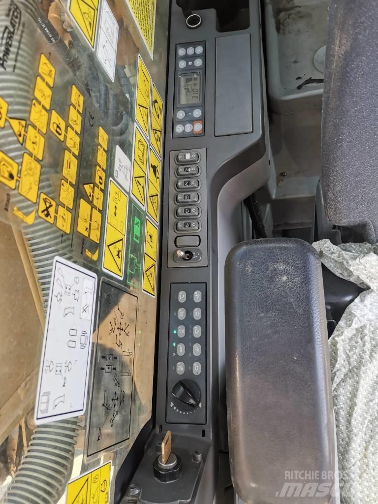 CAT 320 E Bandgrävare