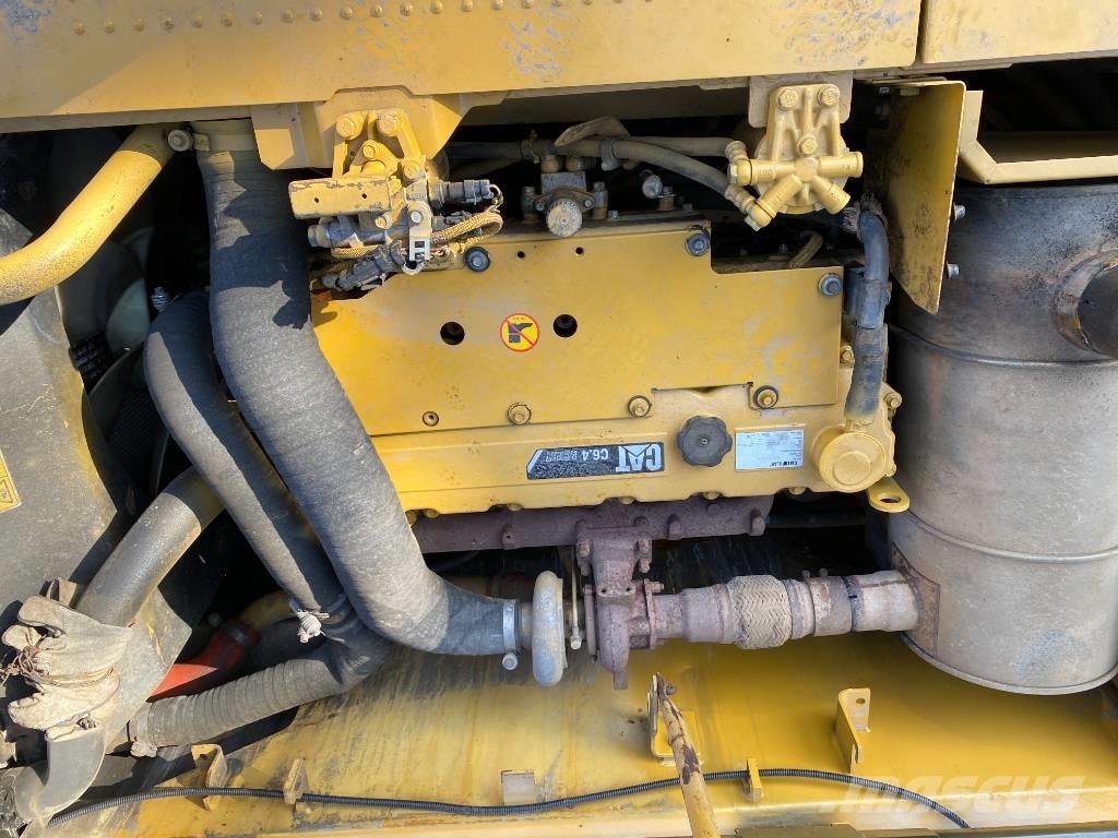 CAT 320 D Bandgrävare