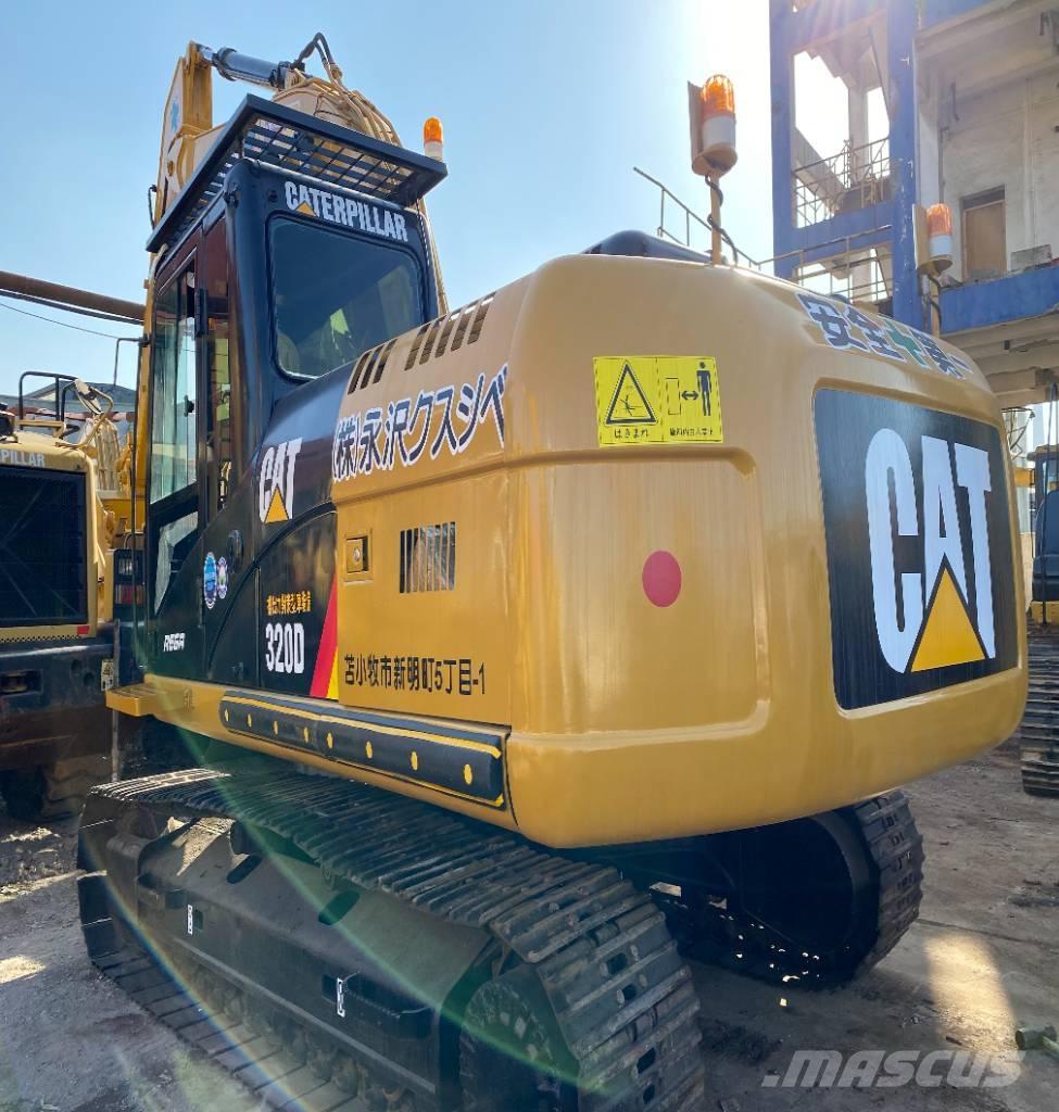 CAT 320 D Bandgrävare