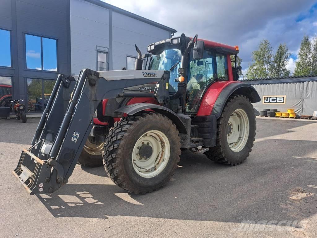Valtra N 142 Traktorer