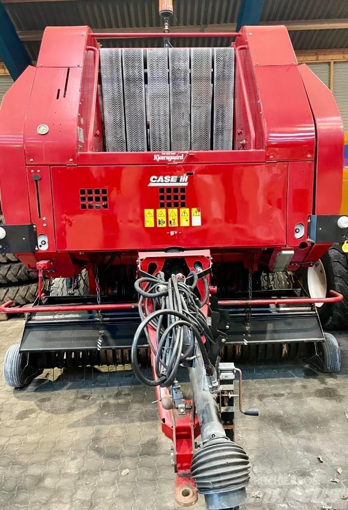 Case IH RBX 463 Rundbalspressar