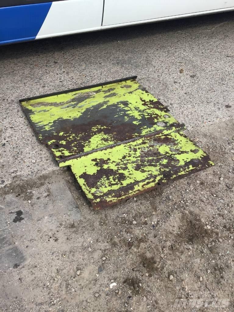 CLAAS Jaguar 880 Tillbehör för hö och fodermaskiner