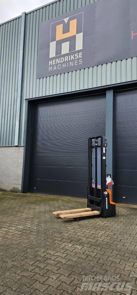 Doosan LSM 12 N Staplare-led