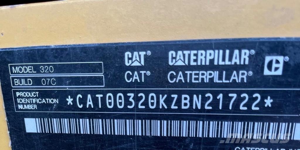 CAT 320 Bandgrävare