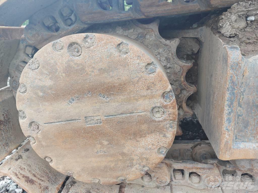 Komatsu PC490LC-11 Bandgrävare