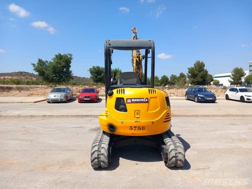 JCB 8030 ZTS Minigrävare < 7t
