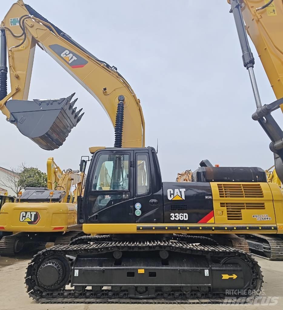 CAT 336 D Bandgrävare