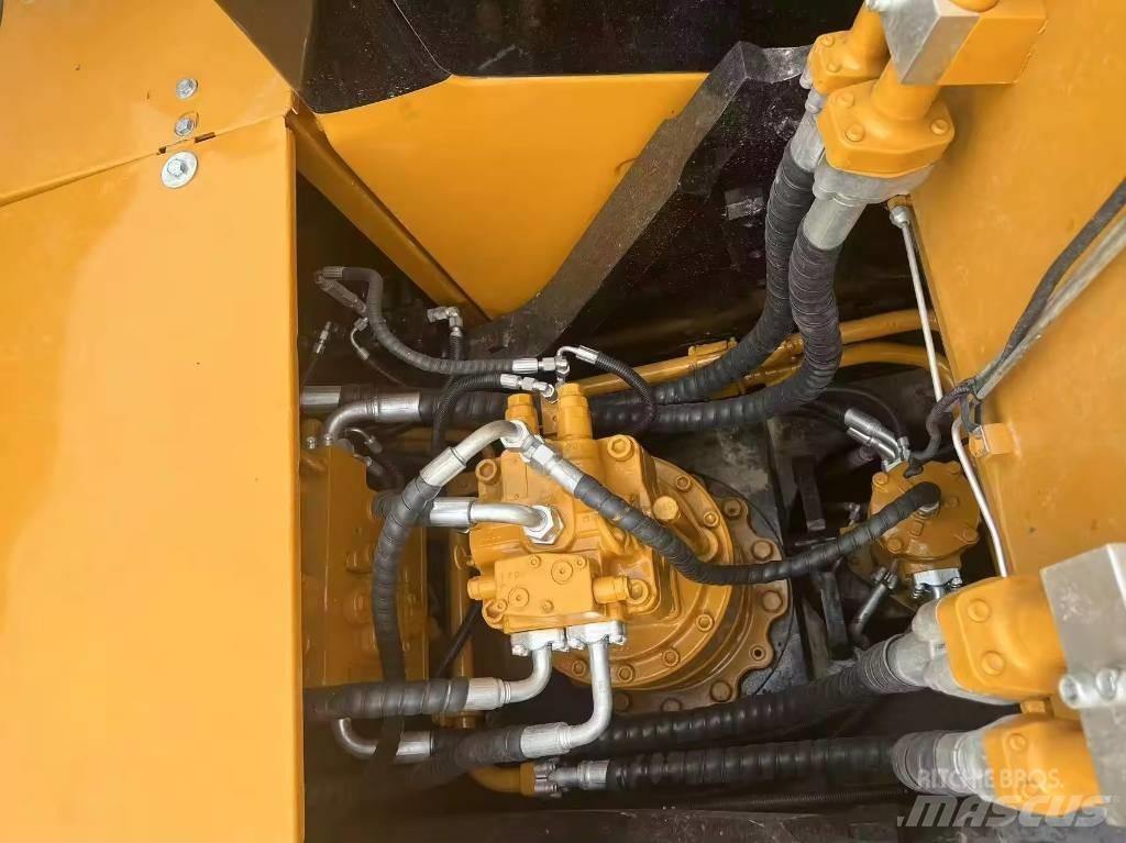 Sany SY 235 H Bandgrävare
