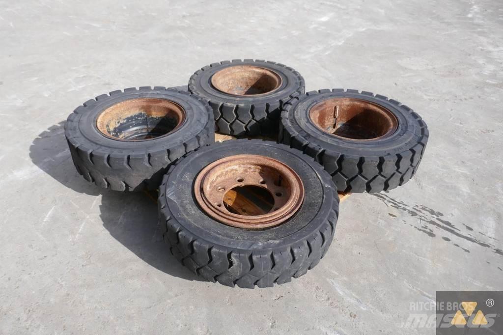 Trelleborg 7.50-15 Däck, hjul och fälgar
