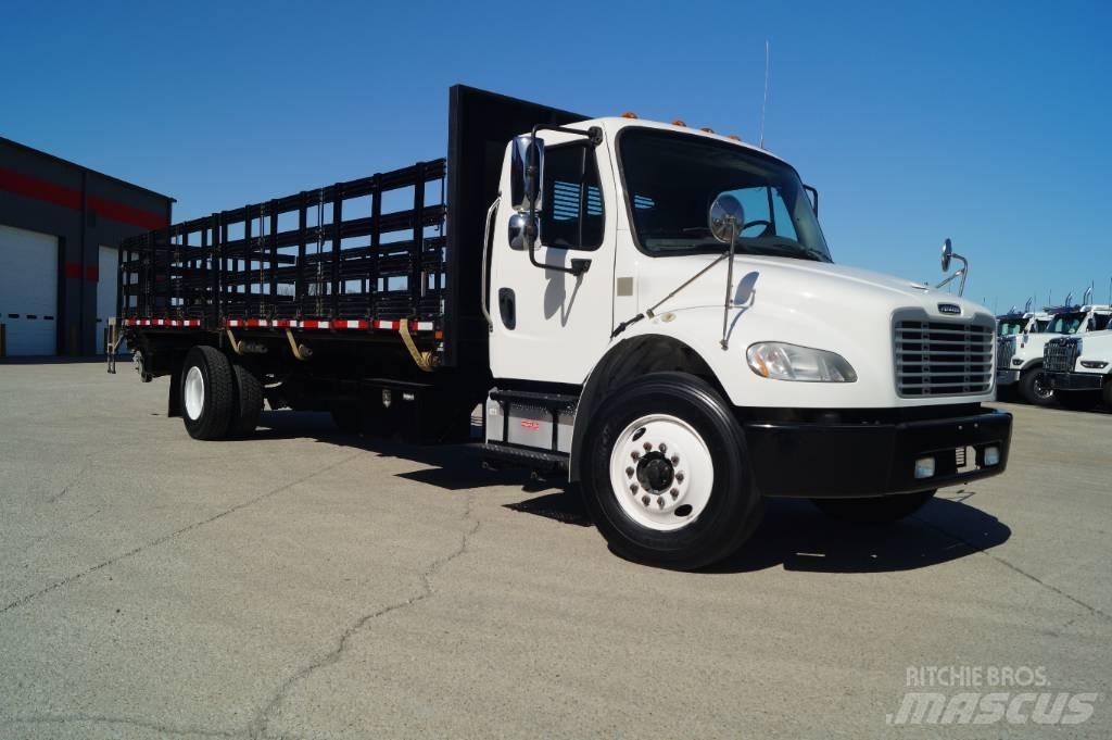 Freightliner M2-106 Flakbilar