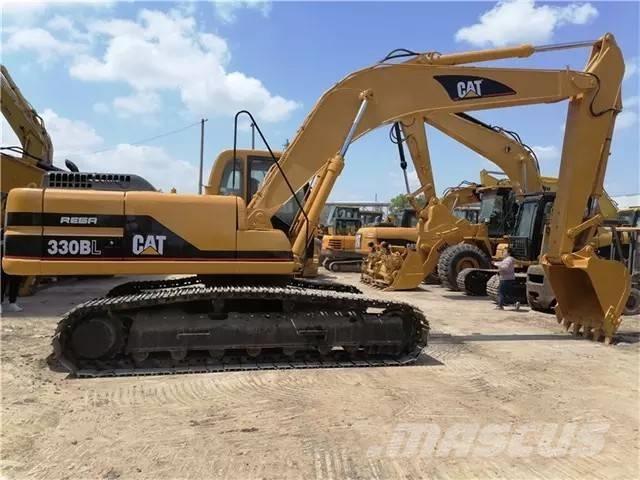 CAT 330 B L Bandgrävare