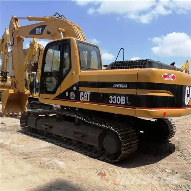 CAT 330 B L Bandgrävare