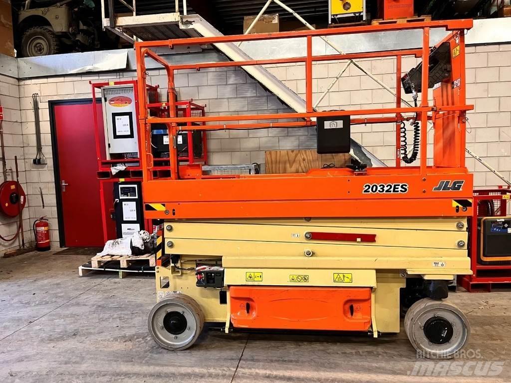 JLG 2032ES Saxliftar