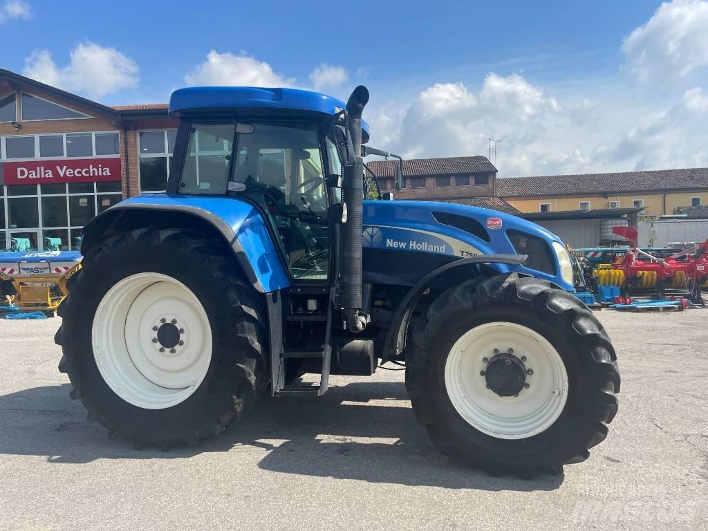 New Holland T 7550 Traktorer