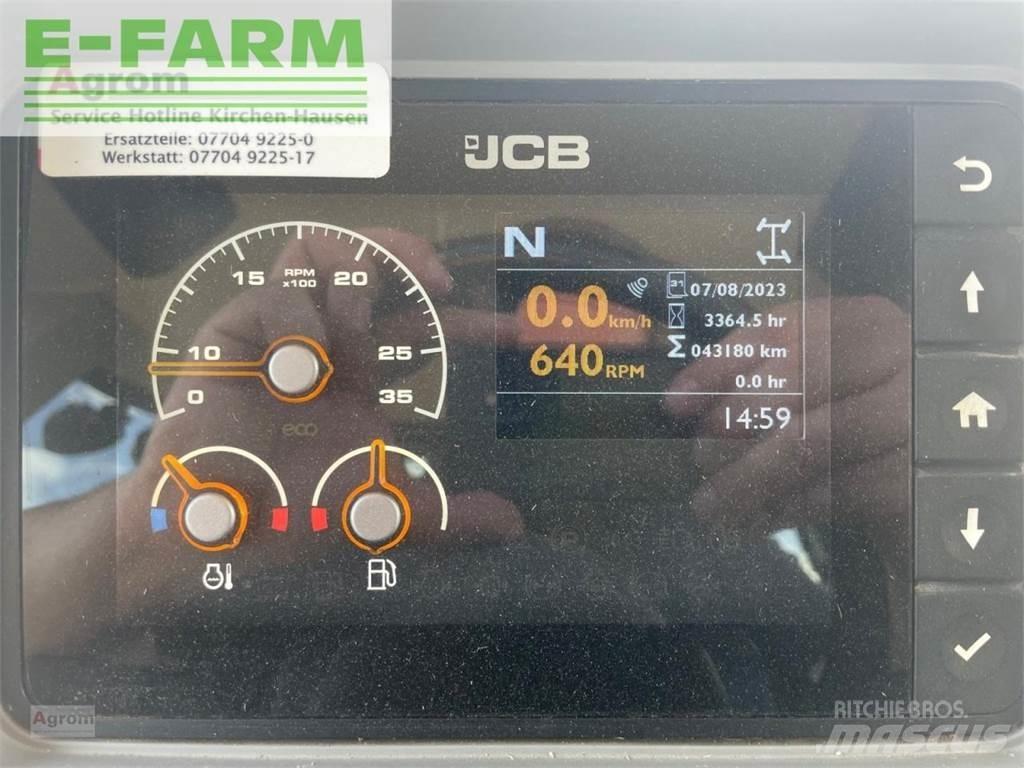 JCB fastrac 4220 Traktorer