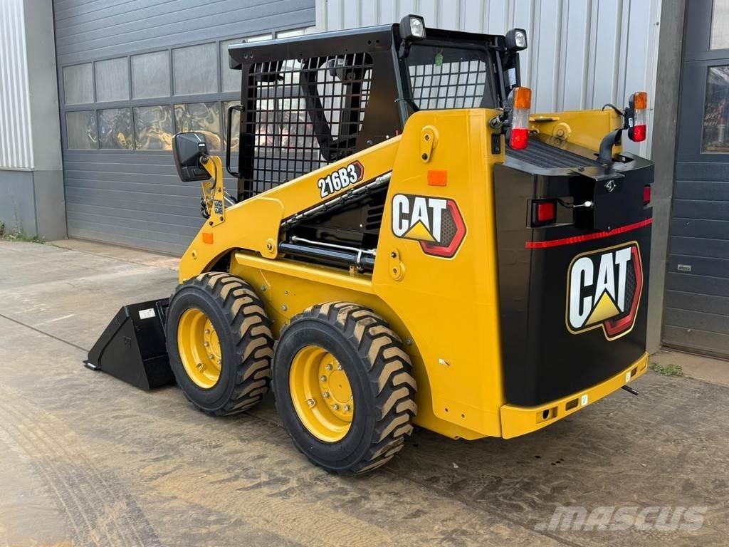 CAT 216B3 Hjullastare