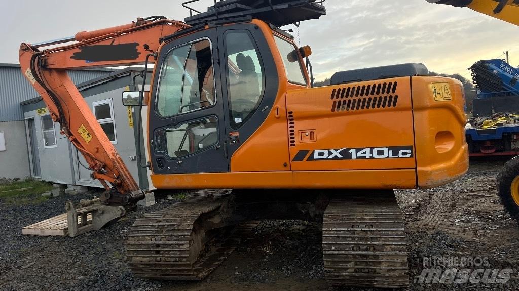 Doosan Dx140 Hjulgrävare