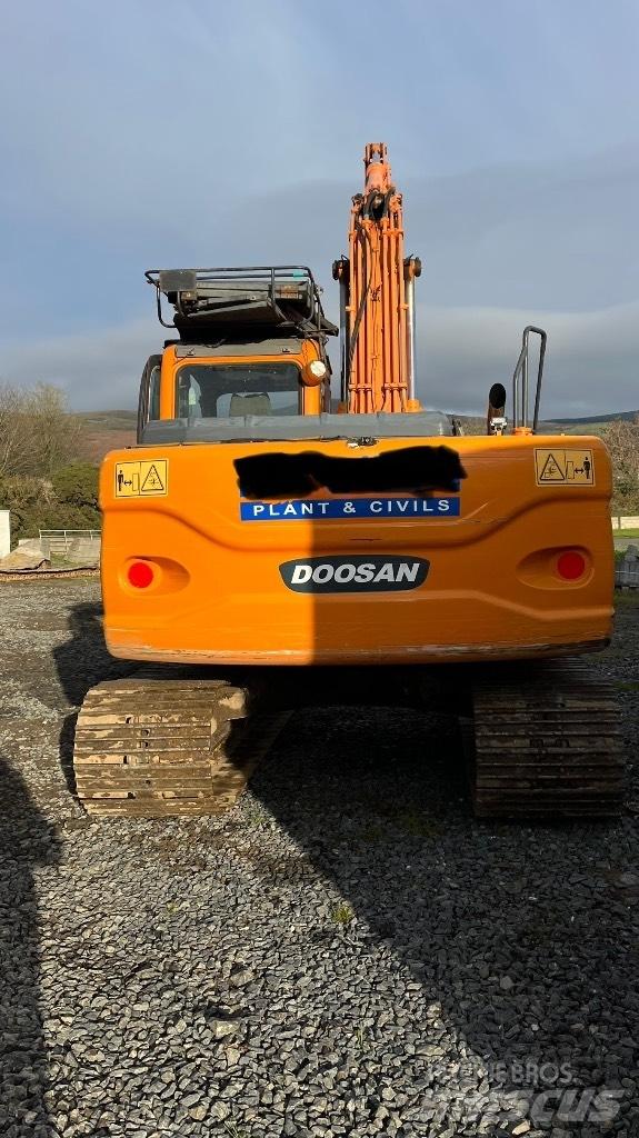 Doosan Dx140 Hjulgrävare