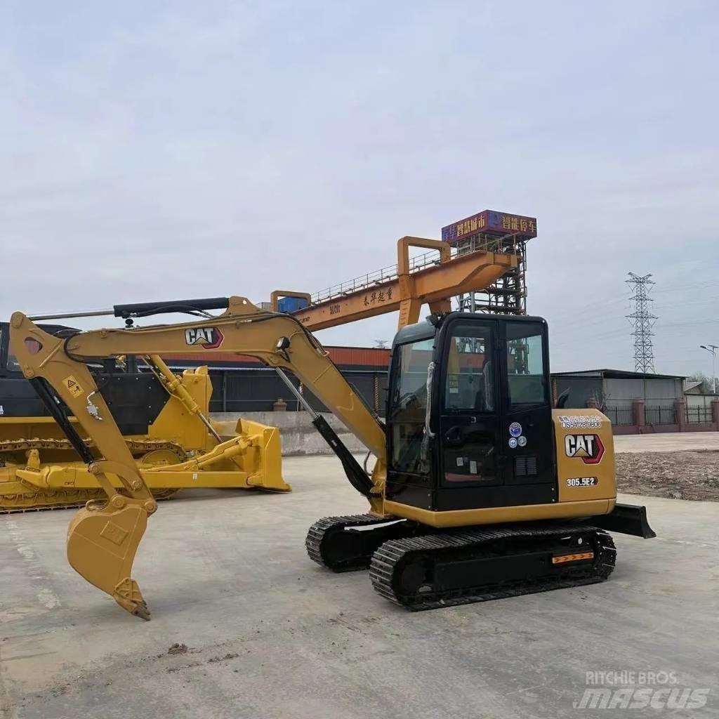 CAT 305.5 Minigrävare < 7t