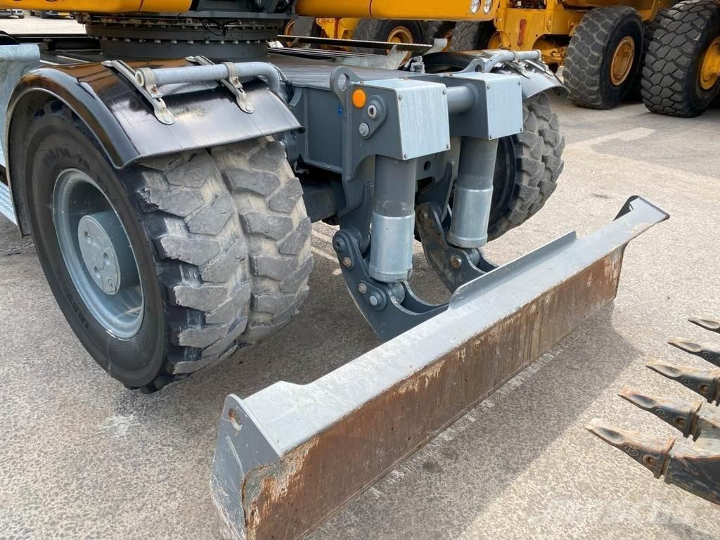Liebherr A914 NVT Specialgrävmaskiner