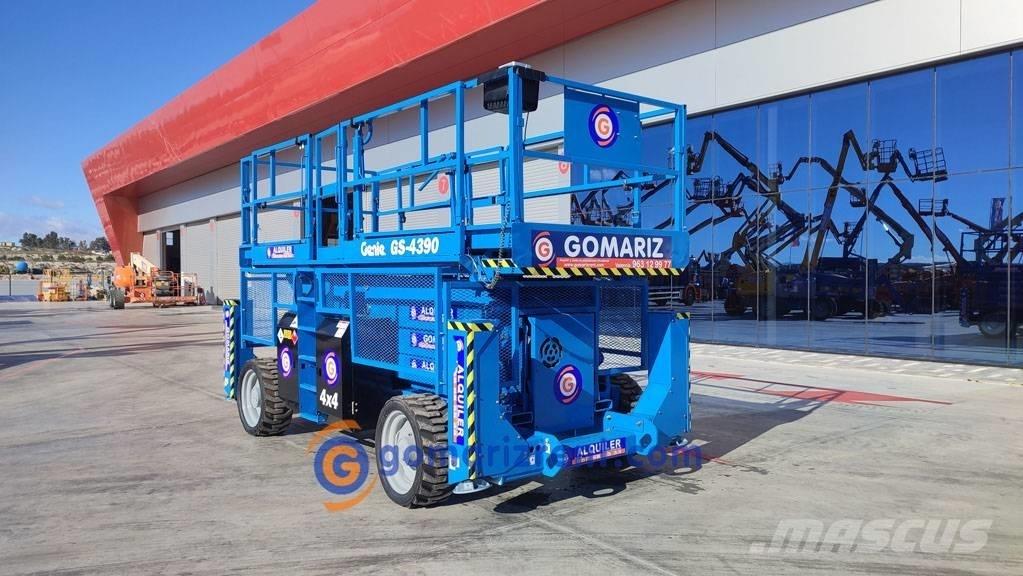 Genie GS 4390 RT Saxliftar