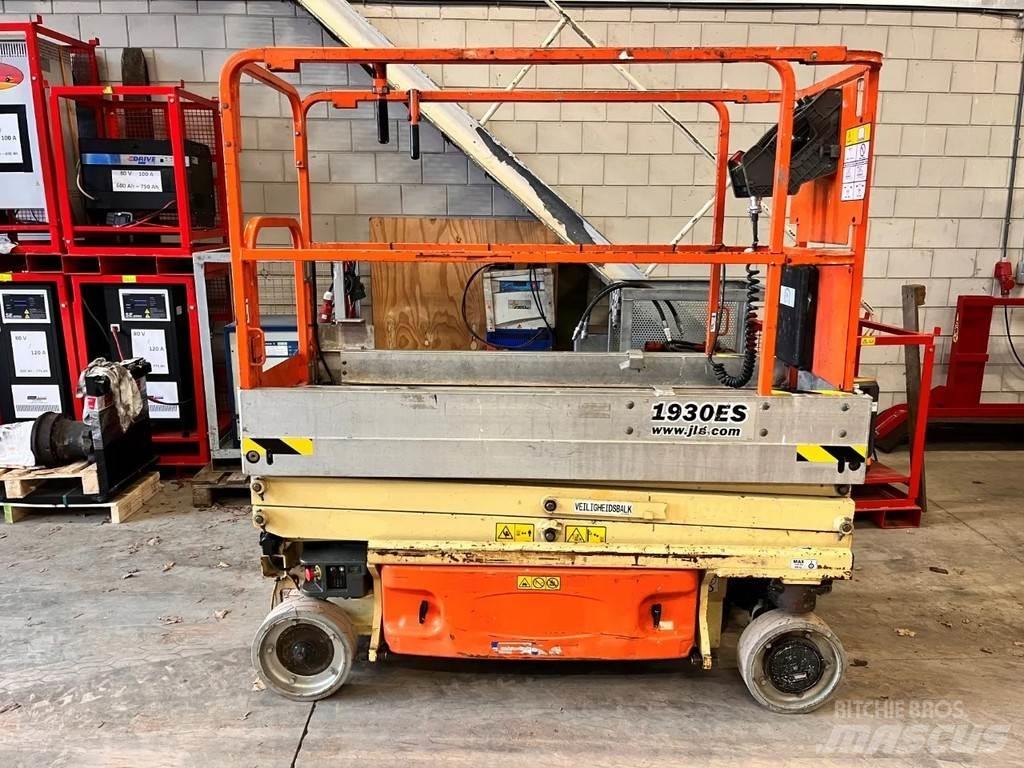 JLG 1930ES Saxliftar