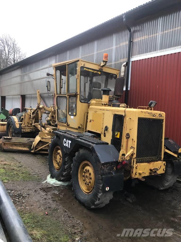 CAT 120 G Väghyvlar