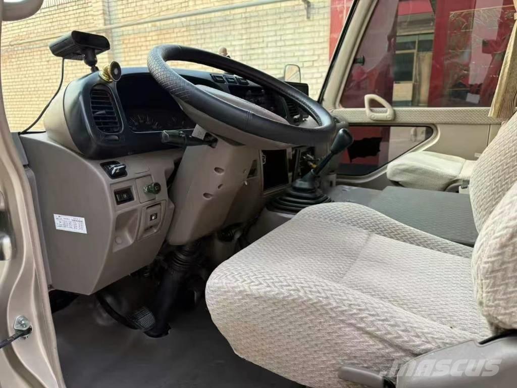 Toyota Coaster Bus Minibussar