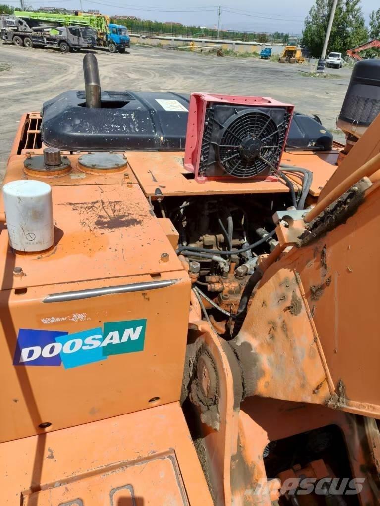 Doosan DH210W-7 Hjulgrävare
