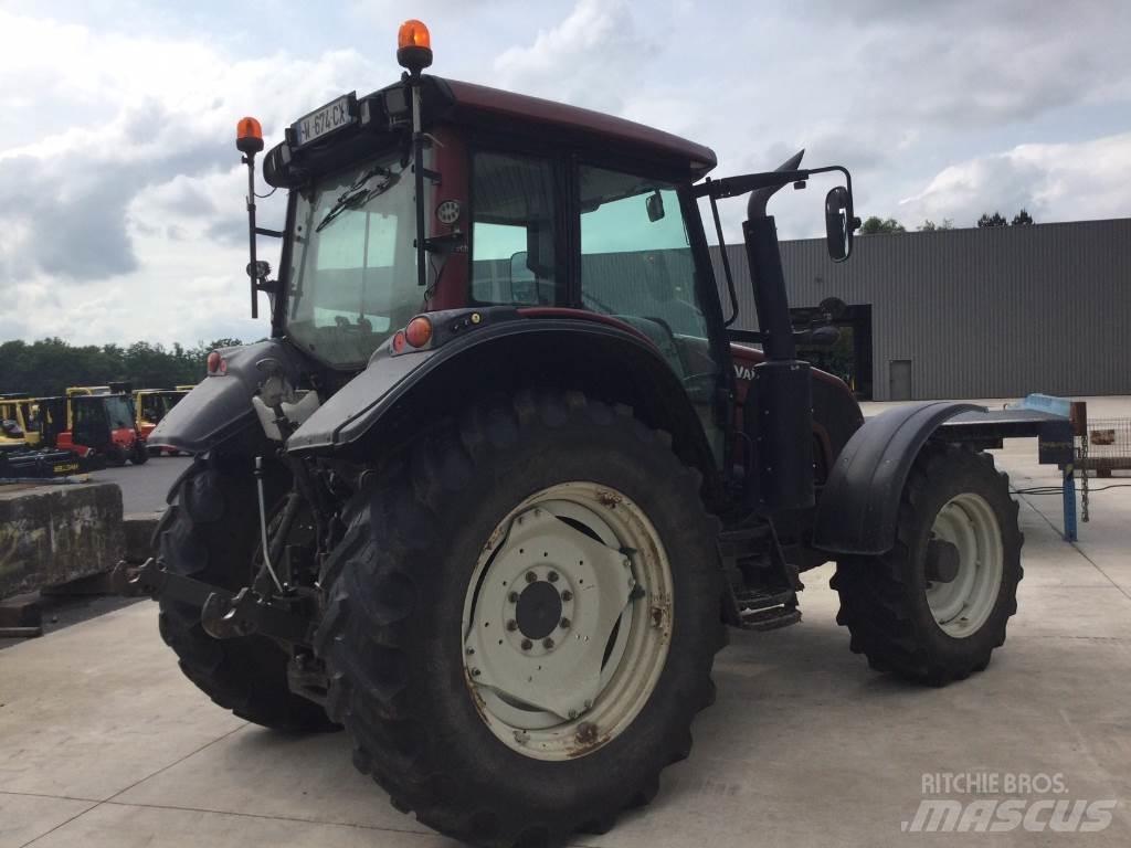 Valtra N123 Traktorer