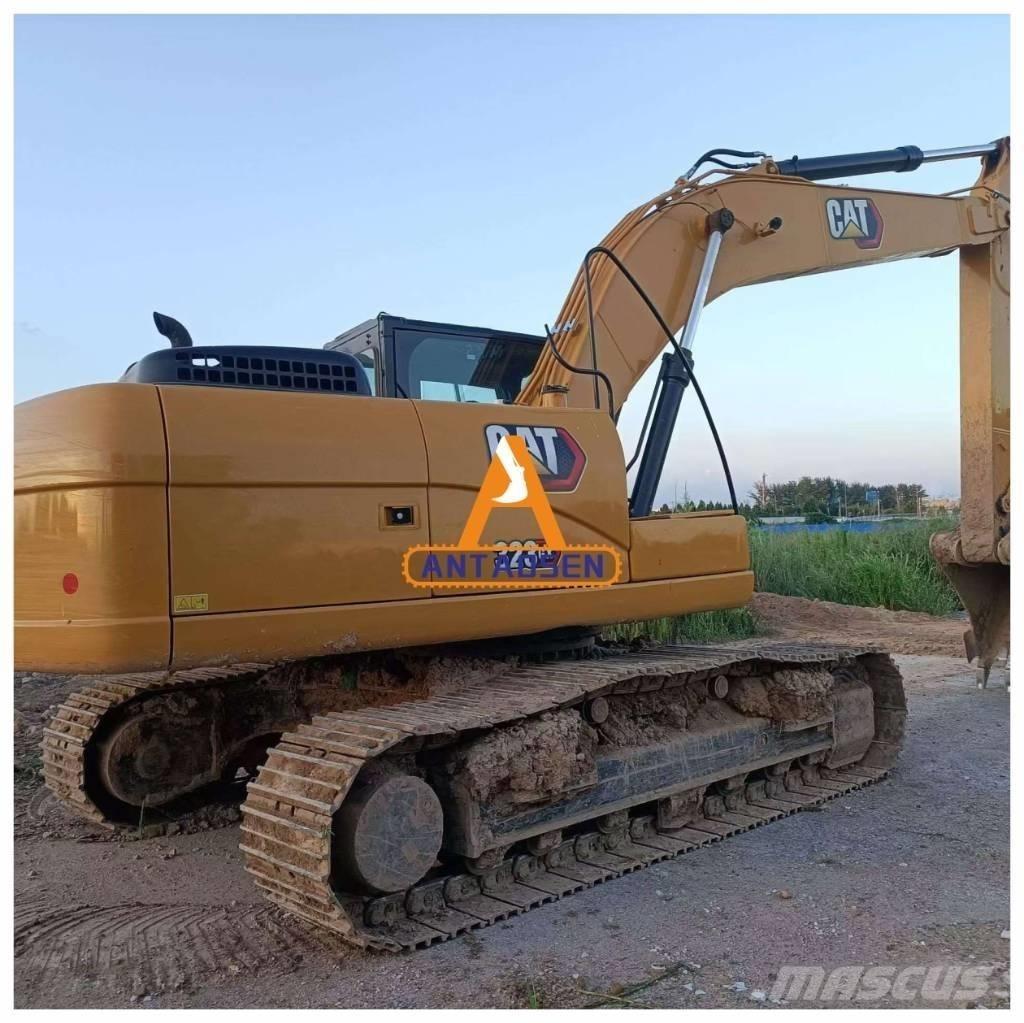 CAT 323GX Amfibiska grävmaskiner