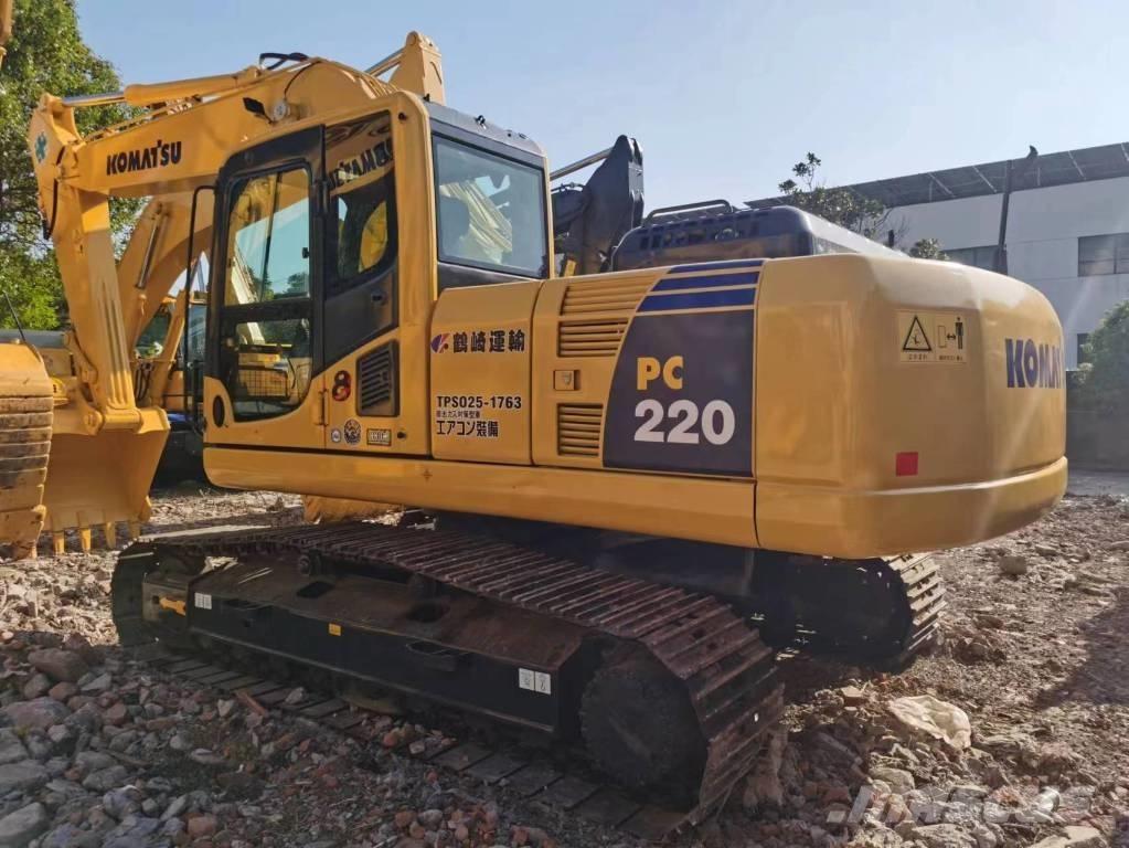 Komatsu PC 220-8 Bandgrävare
