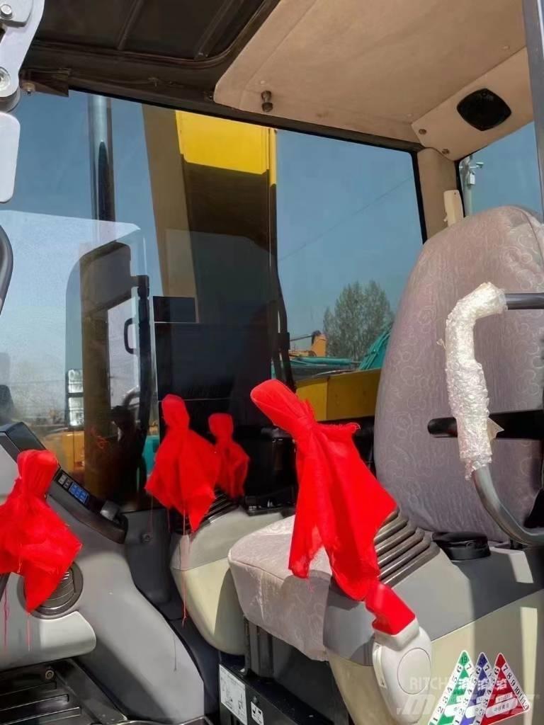 Komatsu PC 70 Minigrävare < 7t