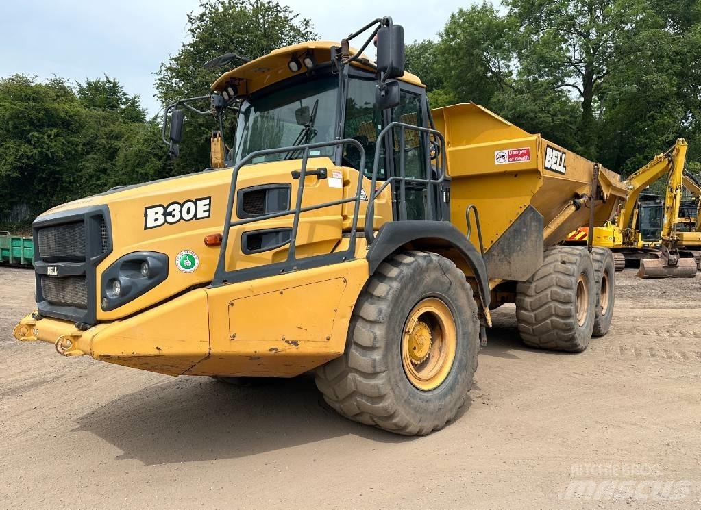 Bell B 30 E Midjestyrd dumper
