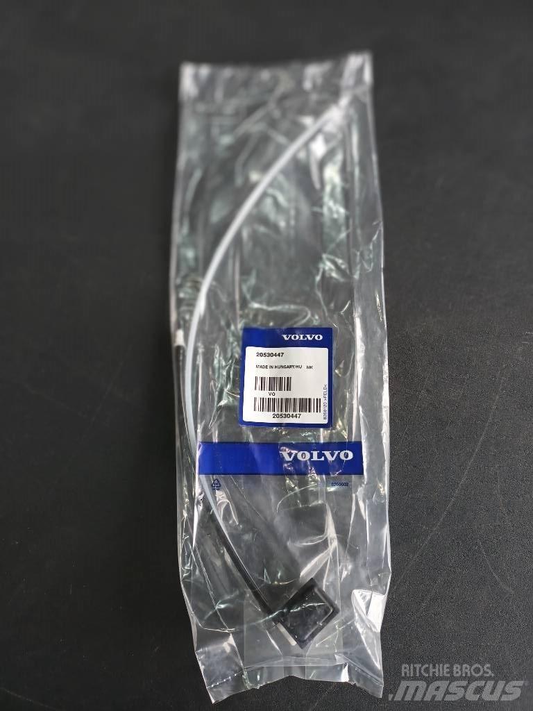 Volvo VALVE 20530447 Hytter och interiör