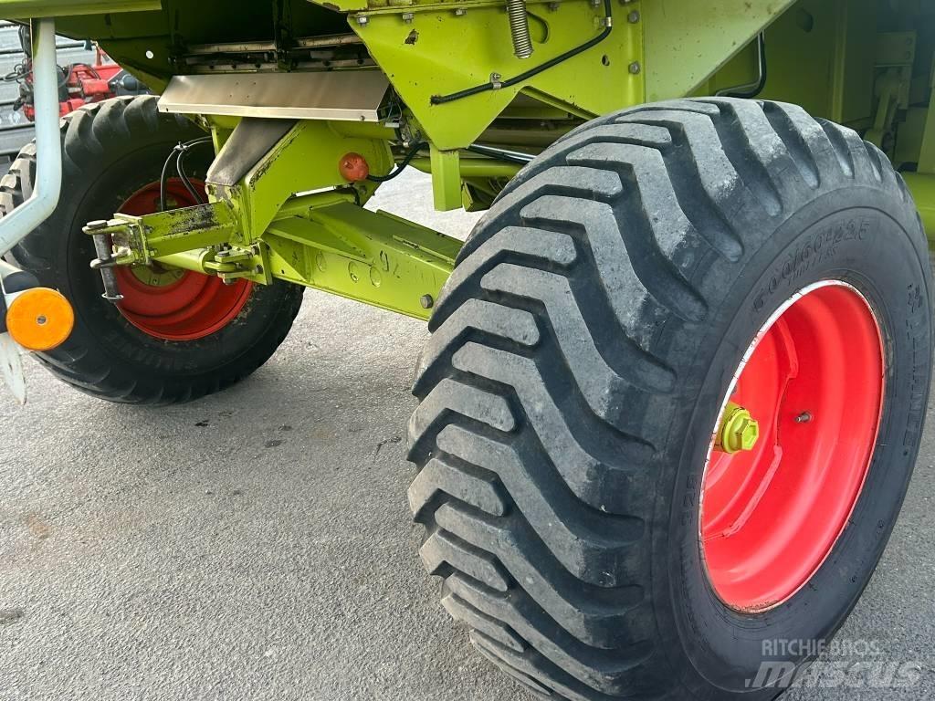 CLAAS Mega 202 Skördetröskor