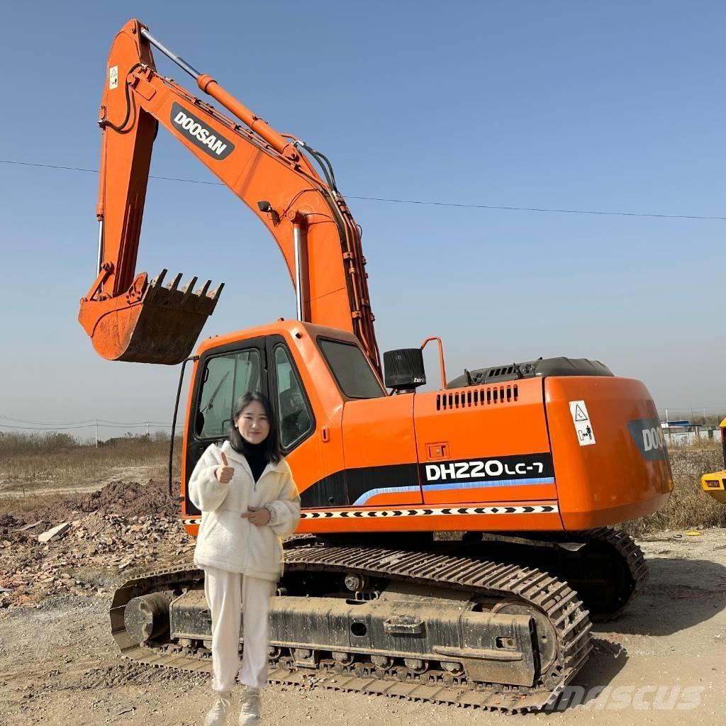 Doosan DH220LC-7 Bandgrävare