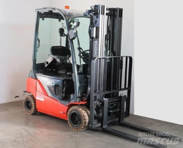 Toyota 8 FBMK 20 T Elmotviktstruckar