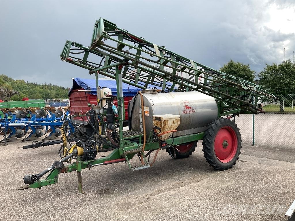 Moteska 2500 Dragna sprutor