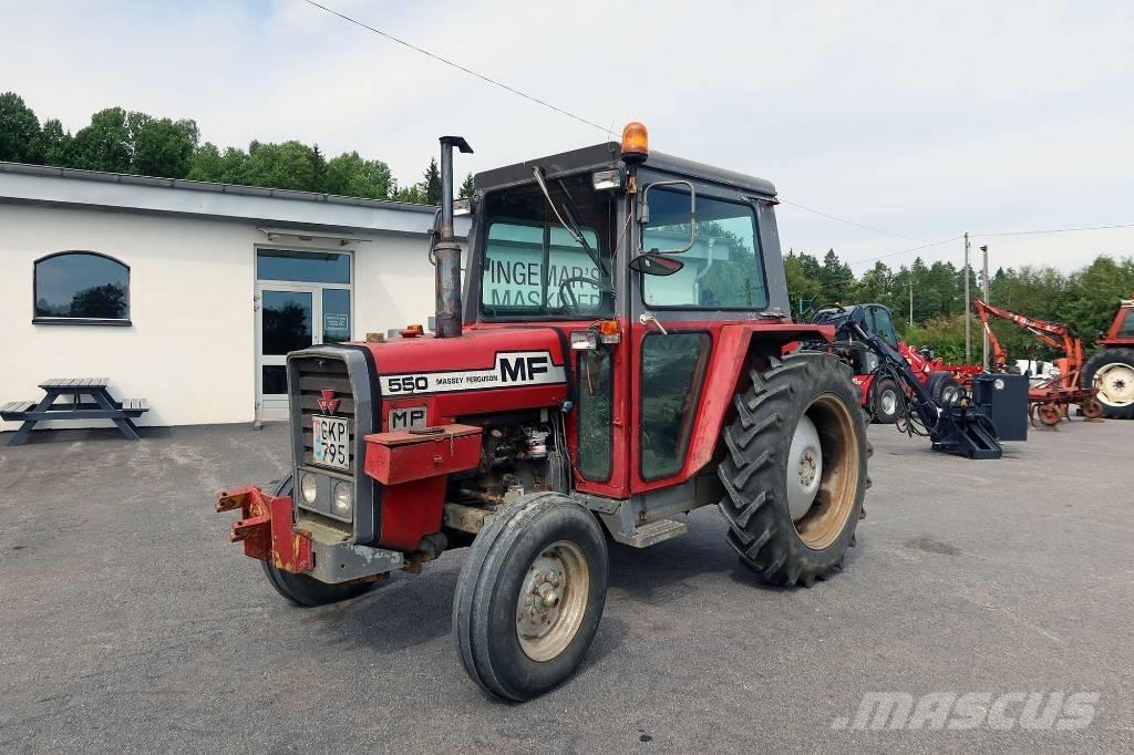 Massey Ferguson 550 Traktorer