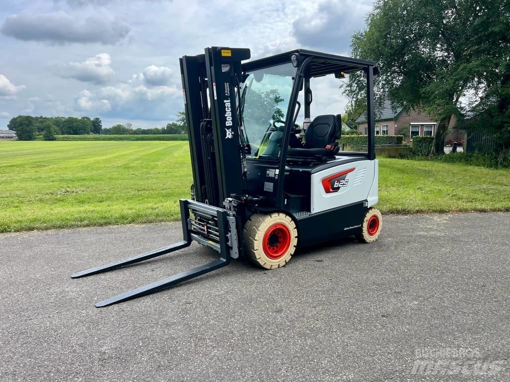 Bobcat B 25 X-7 Plus Elmotviktstruckar