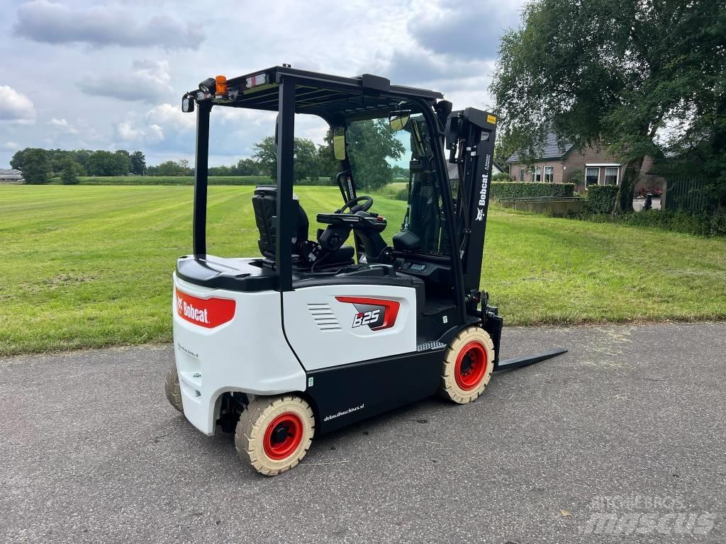 Bobcat B 25 X-7 Plus Elmotviktstruckar