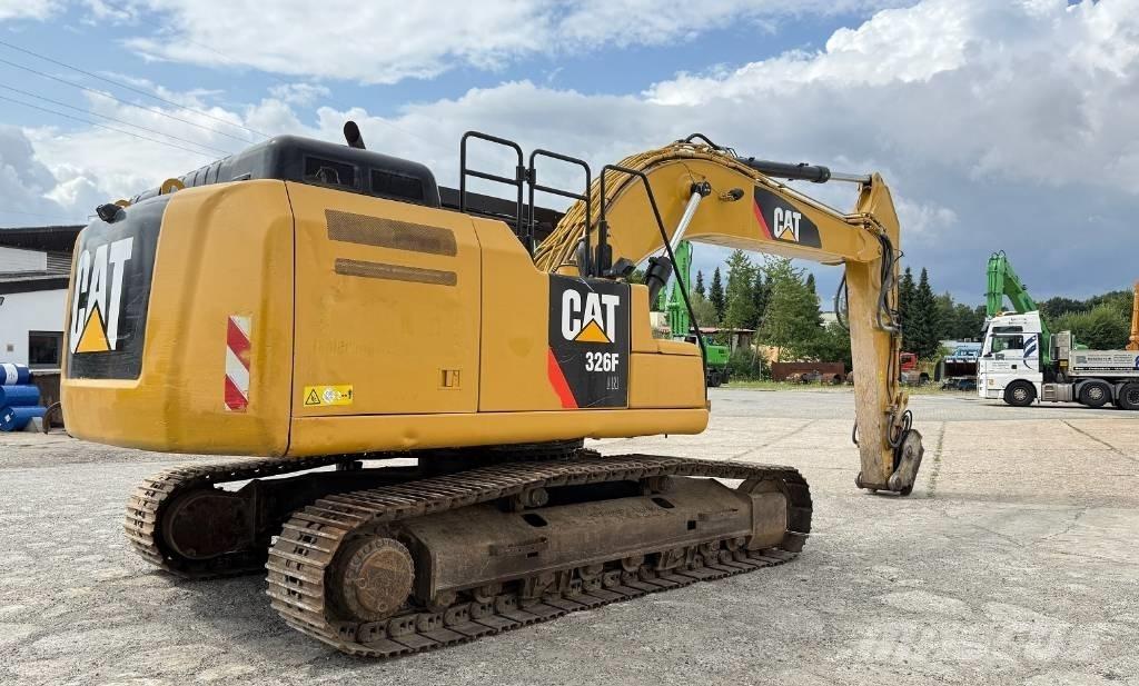 CAT 326F LN Bandgrävare