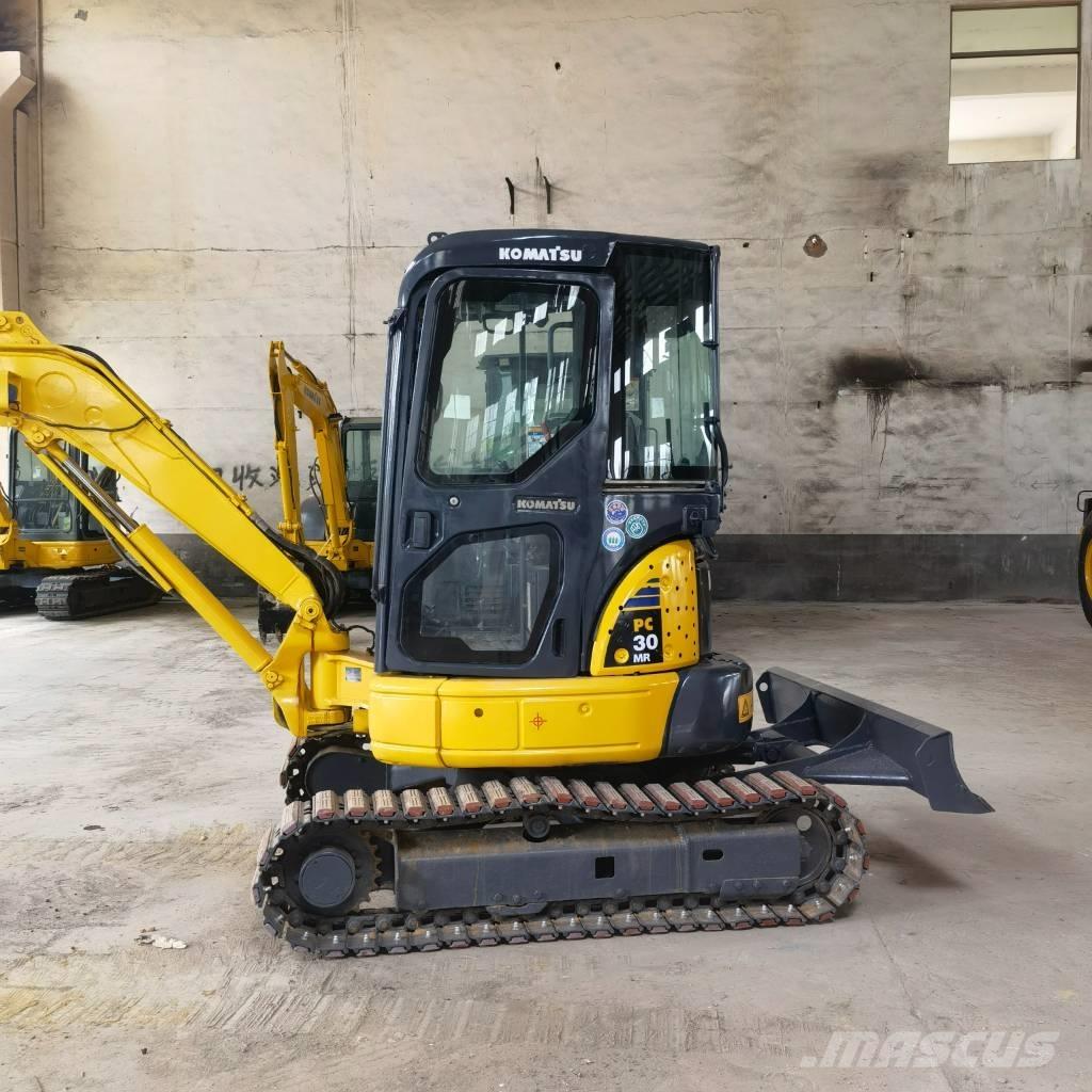 Komatsu PC30 Bandgrävare