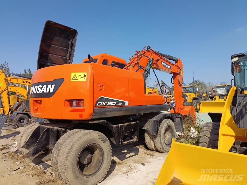 Doosan DH 150 W-7 Hjulgrävare