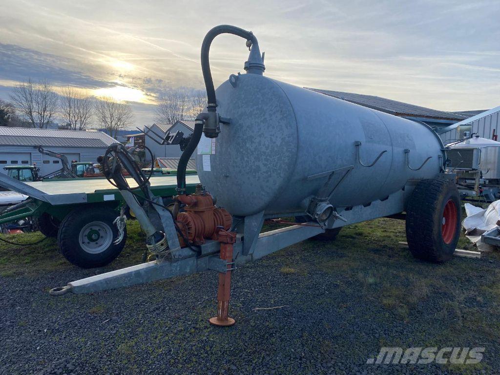 Pichon TSC6 Fast- och kletgödselspridare