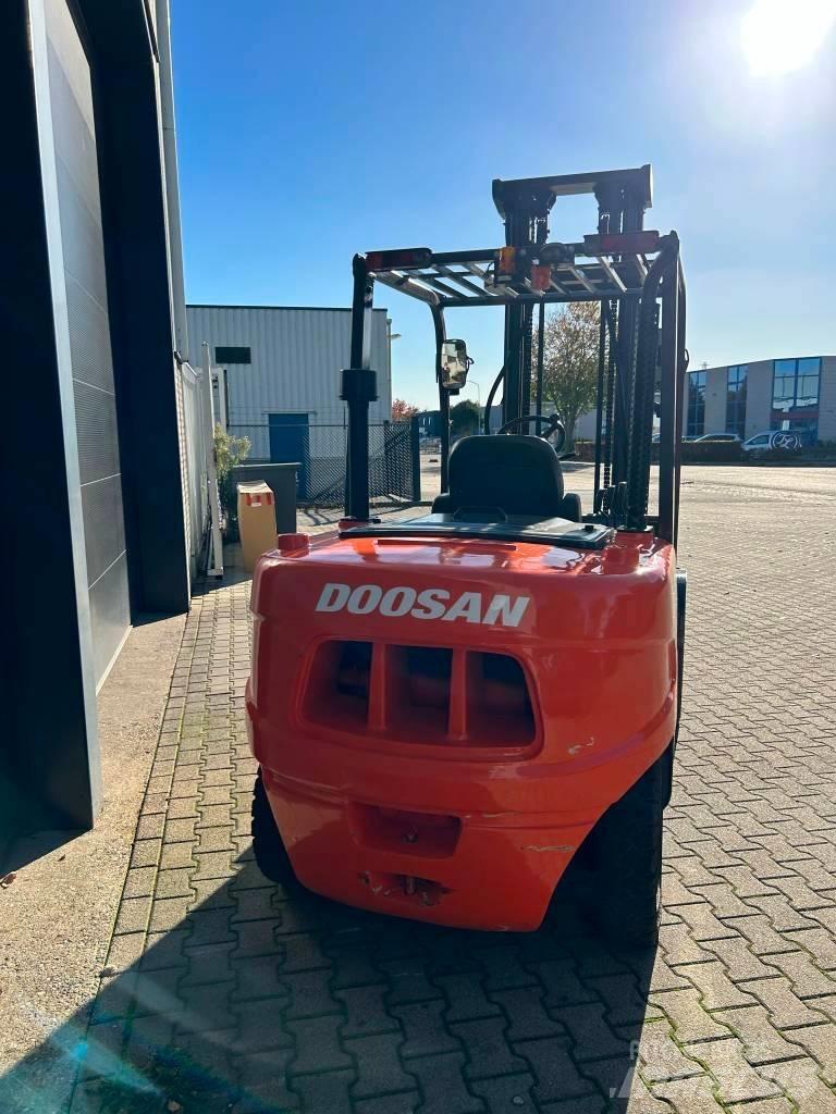 Doosan D50C-5 Dieselmotviktstruckar