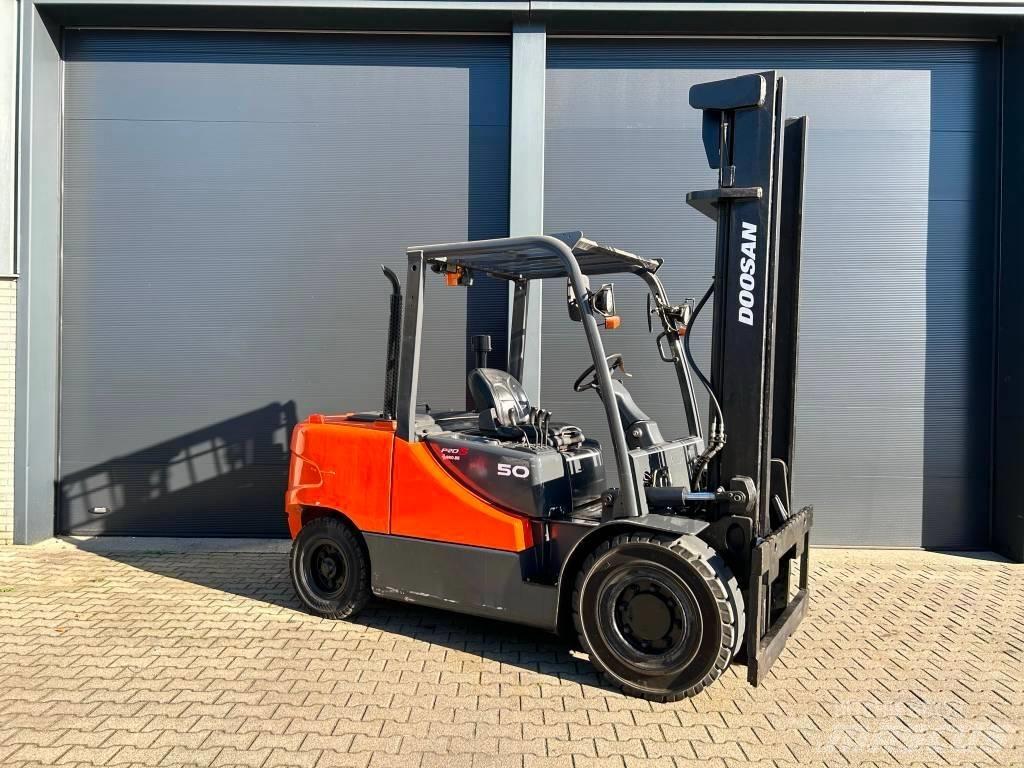 Doosan D50C-5 Dieselmotviktstruckar