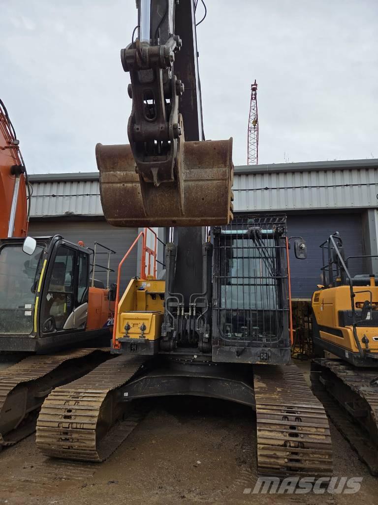 Volvo EC220EL Bandgrävare